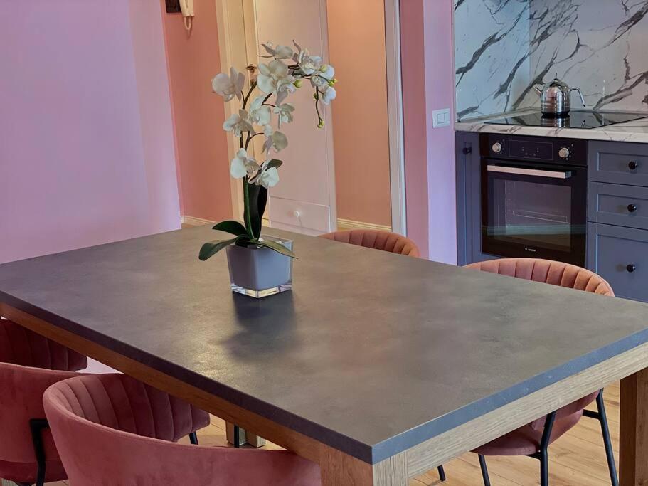 Coral Apartment - City Center Tirana Eksteriør billede